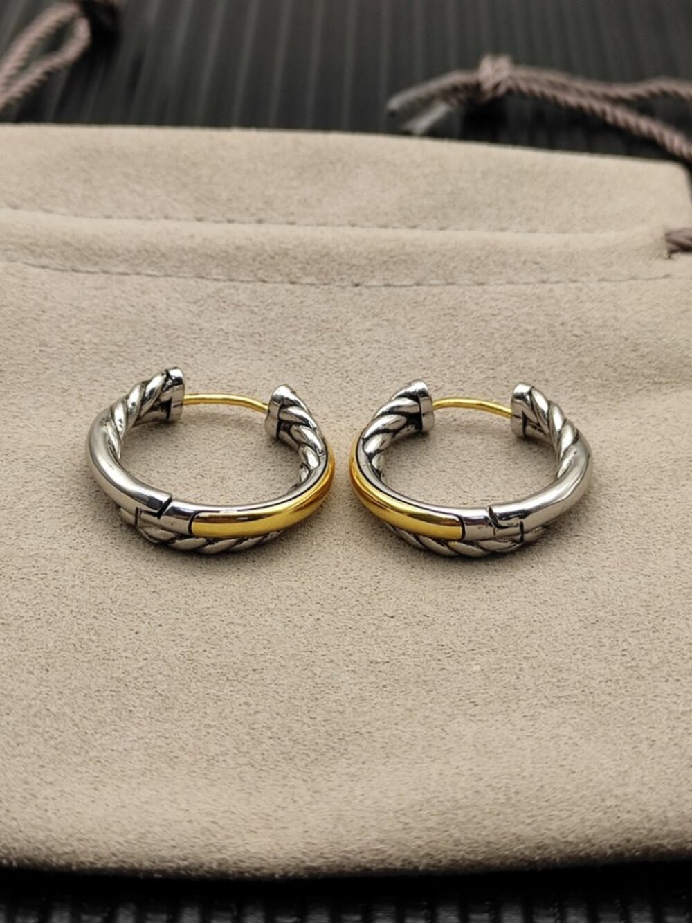 David Yurman Wrapped Single Line Earrings